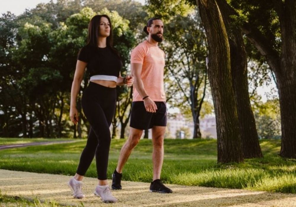 Combien de calories peut dépenser une personne sur une marche d'un kilomètre ?