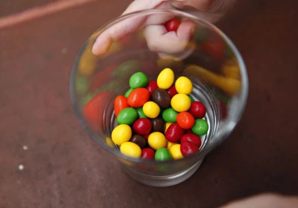 Est-ce que le m&m's peanut butter est toujours interdit en france ?