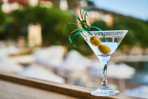 Guide Complet sur la Composition du Martini
