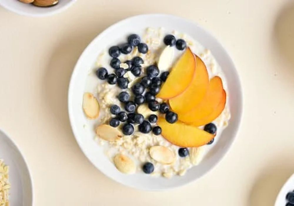 Guide Complet sur le Porridge de Régime : Bienfaits et Recettes Minceur