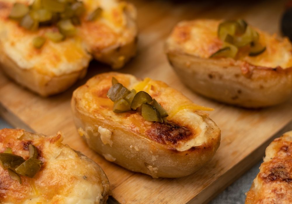 La magie des pommes de terre au four : saveurs et astuces