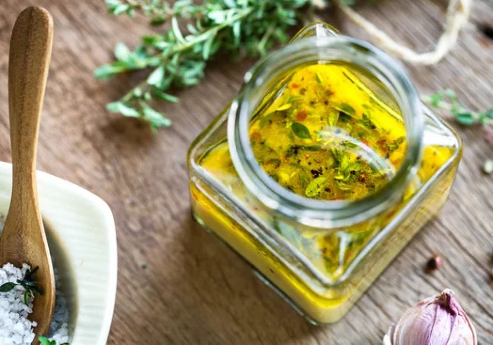 La Révolution des Vinaigrettes Régime: Allégez Votre Assiette avec Goût