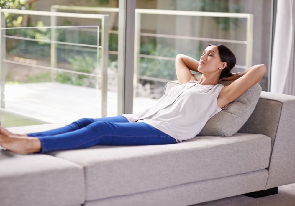 La sieste : l'alliée inattendue pour une meilleure performance au travail ?
