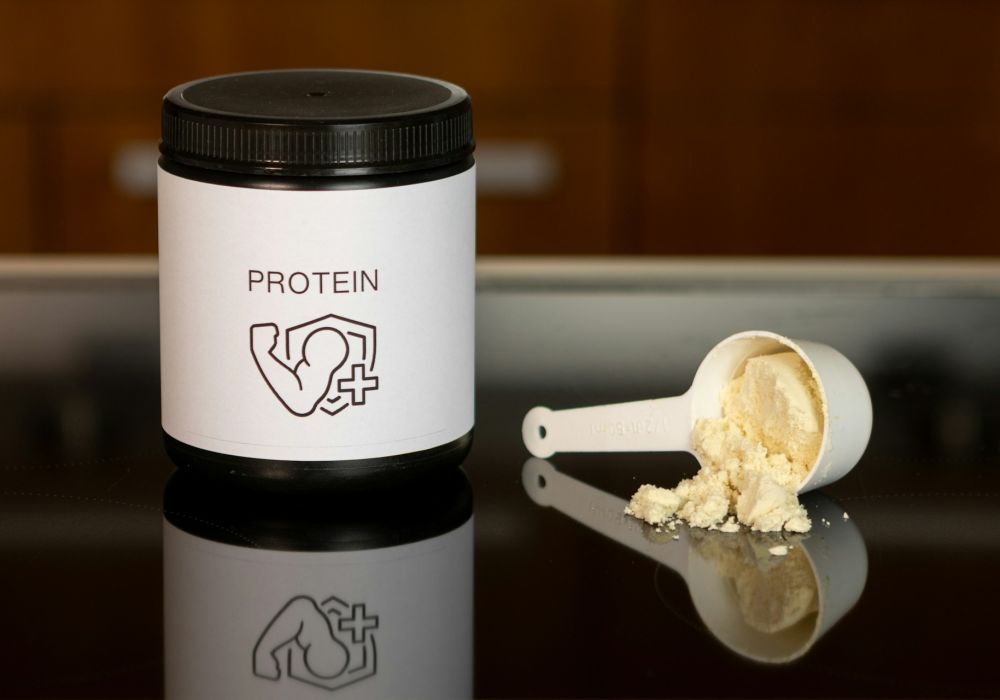 La whey protéine : l'alliée nutritionnelle des femmes pour atteindre leurs objectifs fitness