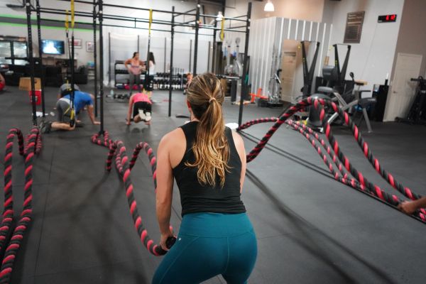 Le CrossFit : un entraînement complet pour transformer votre corps et votre vie