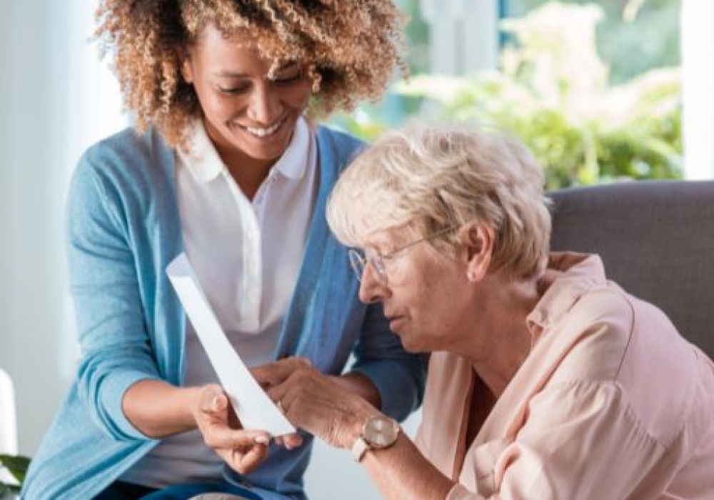 Le guide complet pour devenir auxiliaire de vie