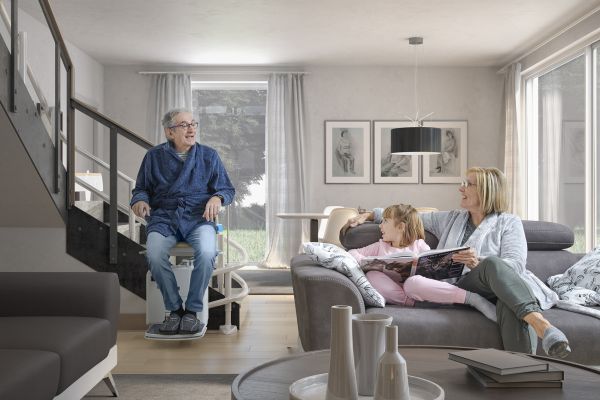 Les monte-escaliers : des dispositifs ingénieux qui facilitent la vie des personnes âgées