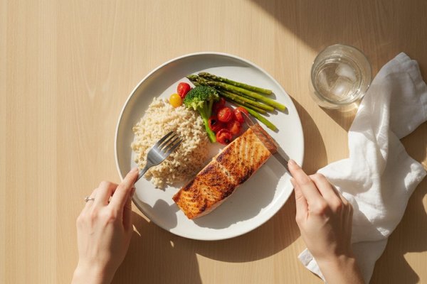 Temps de Digestion : Combien d'Heures Selon les Aliments ?