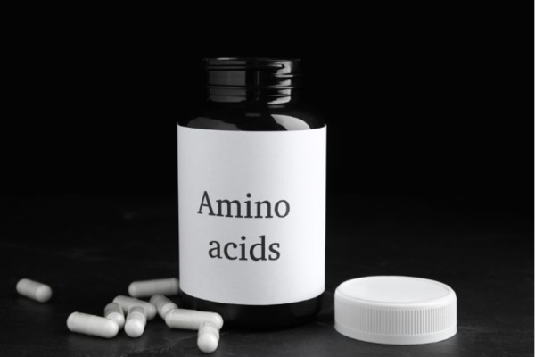 Tout savoir sur la prise de BCAA en poudre : le bon moment et les avantages