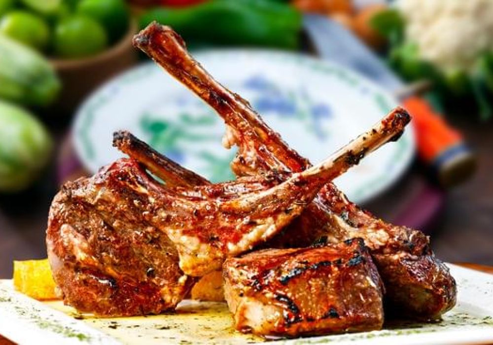 Tout savoir sur le Méchoui de Mouton : Préparation, Bienfaits et Recettes